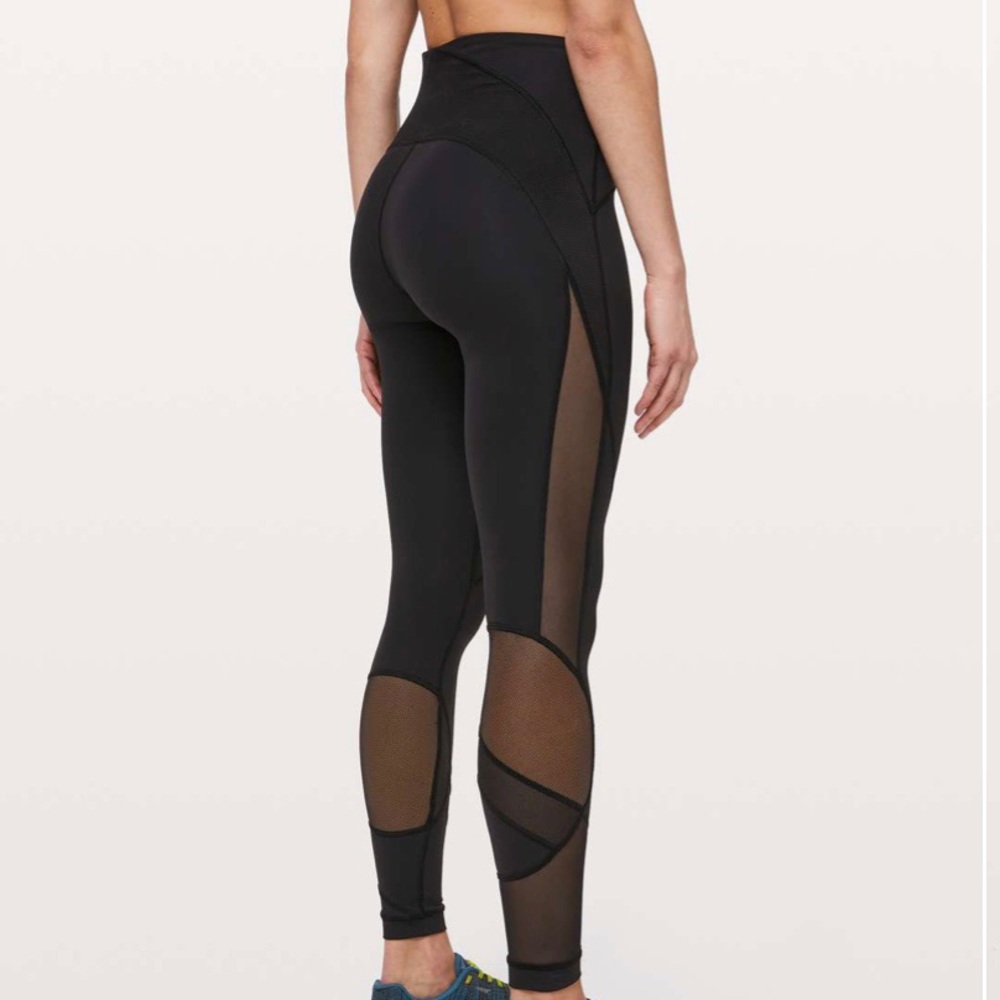 Lululemom clear the court 28” legging